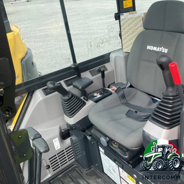 Komatsu PC26MR-5 - immagine 6