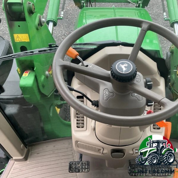 John Deere 6120M - immagine 5