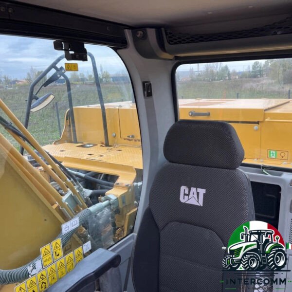 CAT 320 - immagine 3
