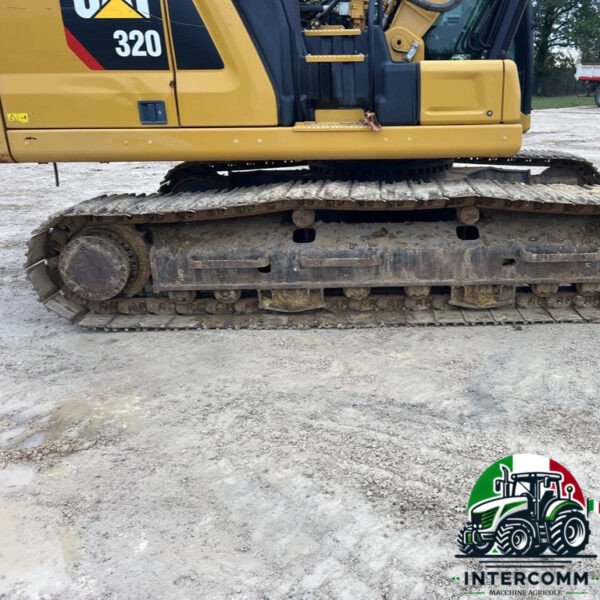 CAT 320 - immagine 9